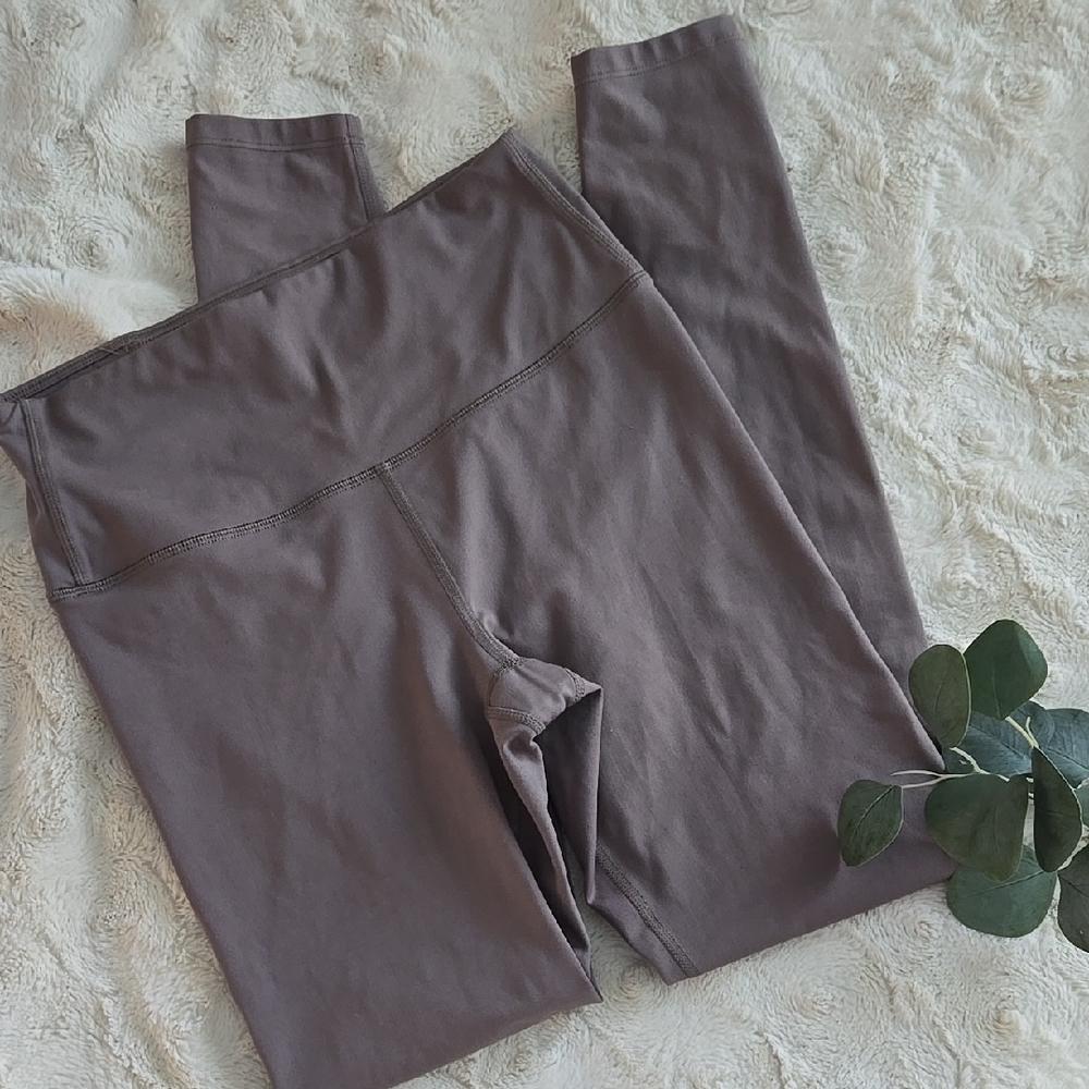 🔥 2/$16 All In Motion Brushed Sculpt Grey Yoga Leggings